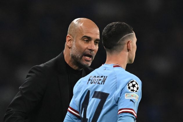 Pep Guardiola gives Phil Foden instructions as he prepares to replace De Bruyne in the Champions League final against Inter Milan