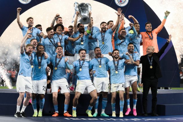 Manchester City and Champions League trophy arrive in Manchester