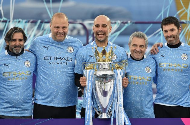 Juanma Lillo celebrating the Premier League with Manchester City coaching staff