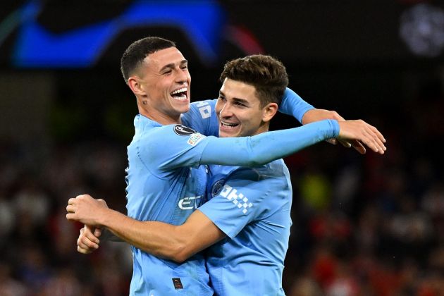 Alvarez puts Manchester City ahead