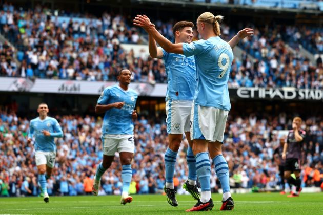 Julian Alvarez opens the scoring against Fulham