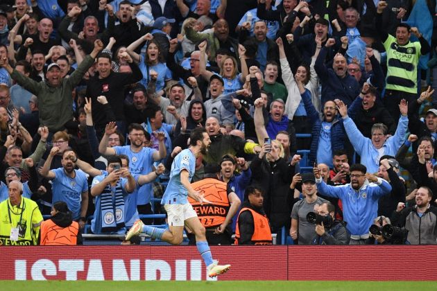 The Etihad atmosphere inspires Manchester City says Bernardo Silva