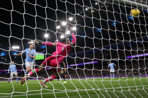 Manchester City 3 Burnley: City cruise to their 8th consecutive win