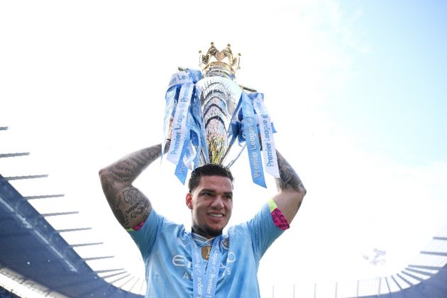 The situation surrounding Ederson and his future needs a speedy resolution