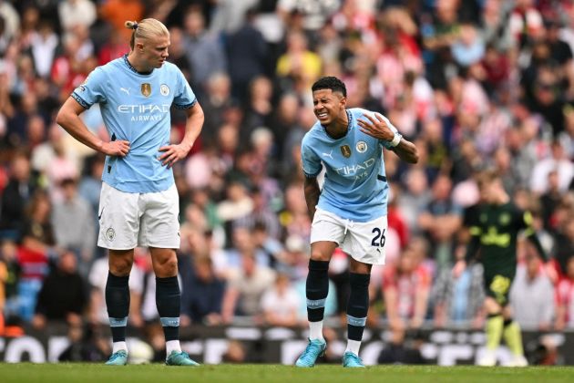 Did Manchester City pick up a fresh injury concern against Brentford?