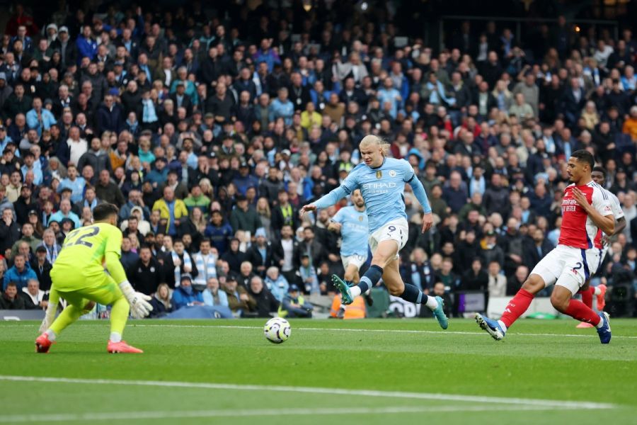 Erling Haaland scores his 100th goal for Manchester City against Arsenal.
