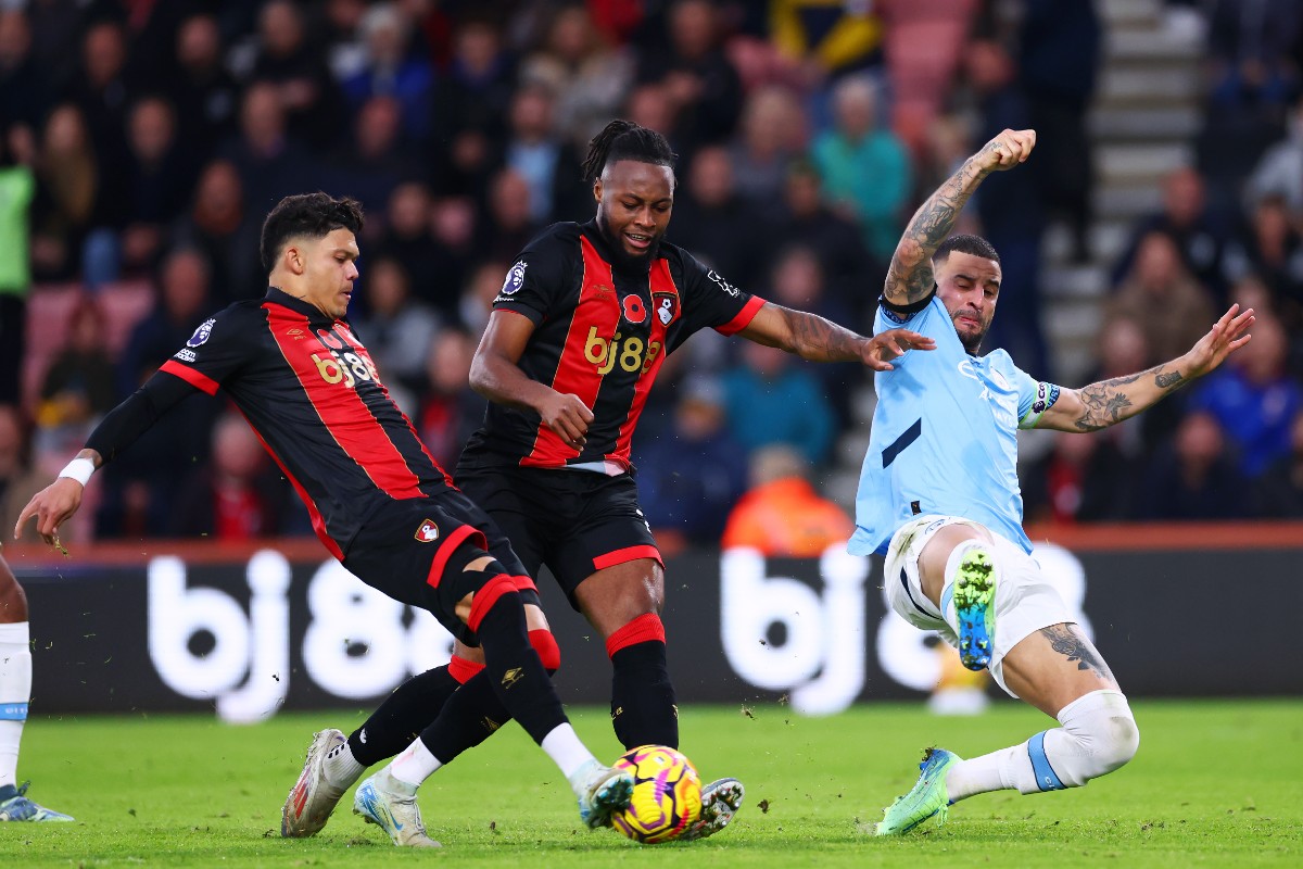 Is Kyle Walker's lack of training causing an issue with his game?