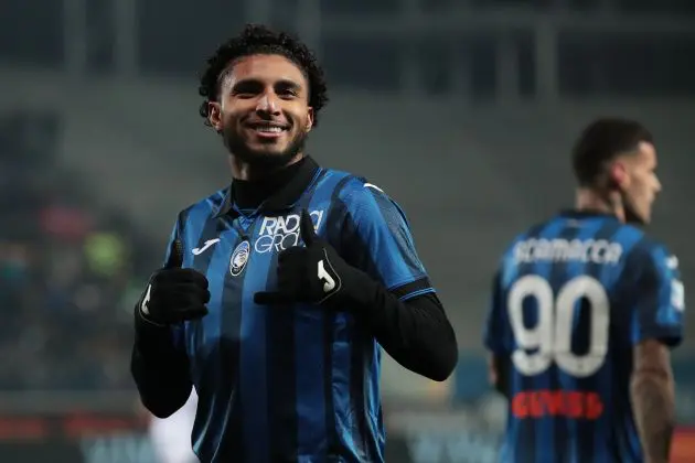 All signs indicate that Manchester City are pressing ahead with their plans to sign a midfielder