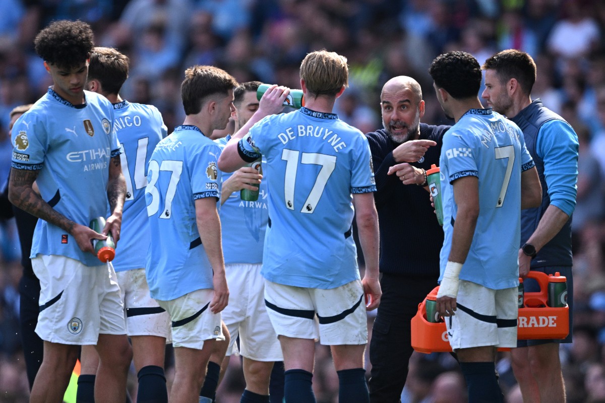 A few quality signings could have Manchester City back amongst the top of the Premier League