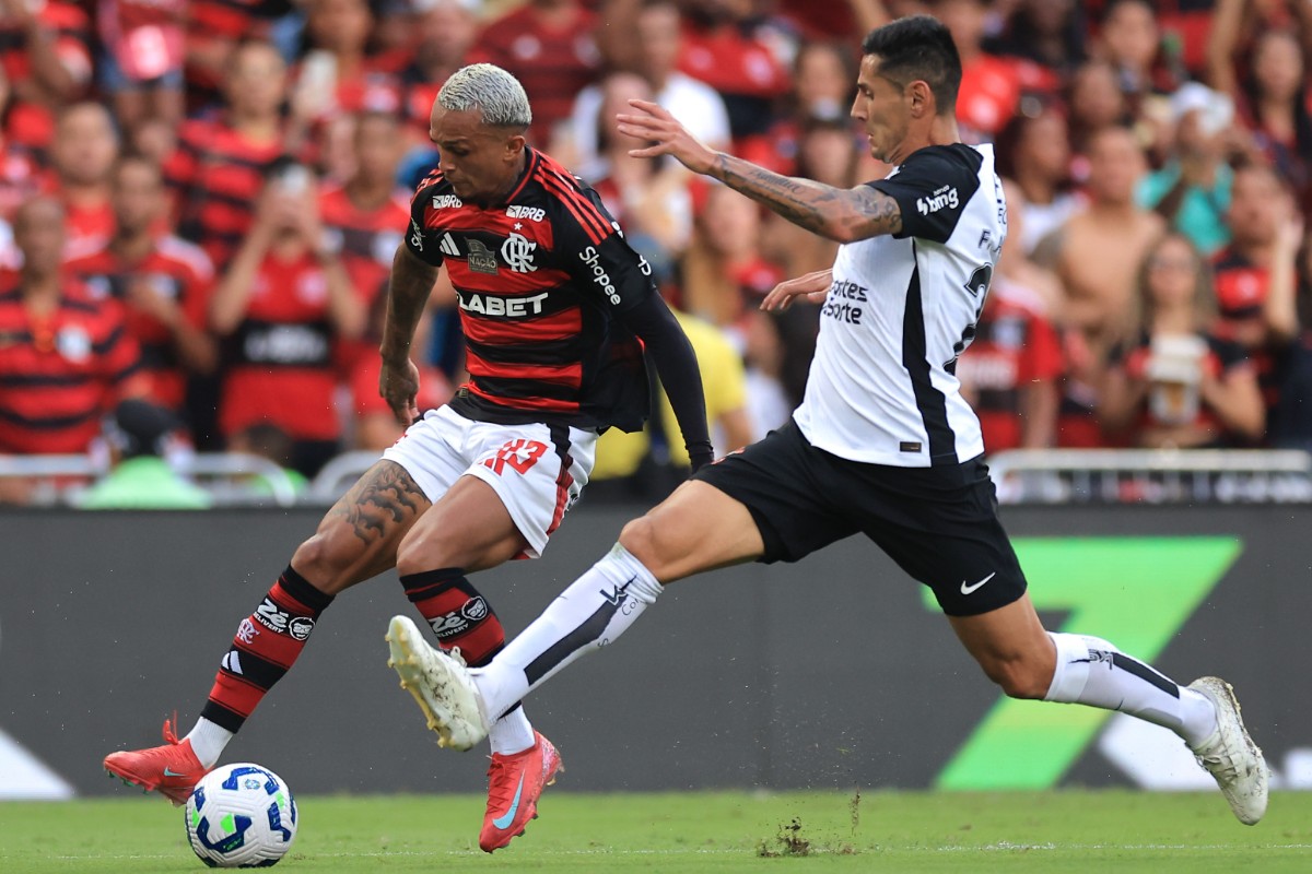 Flamengo right-back Wesley could be a target for Manchester City.