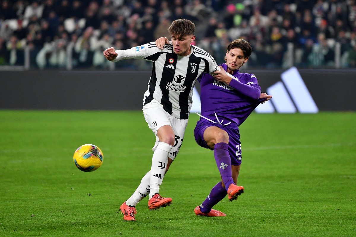 A fresh defensive target has emerged for Man City.