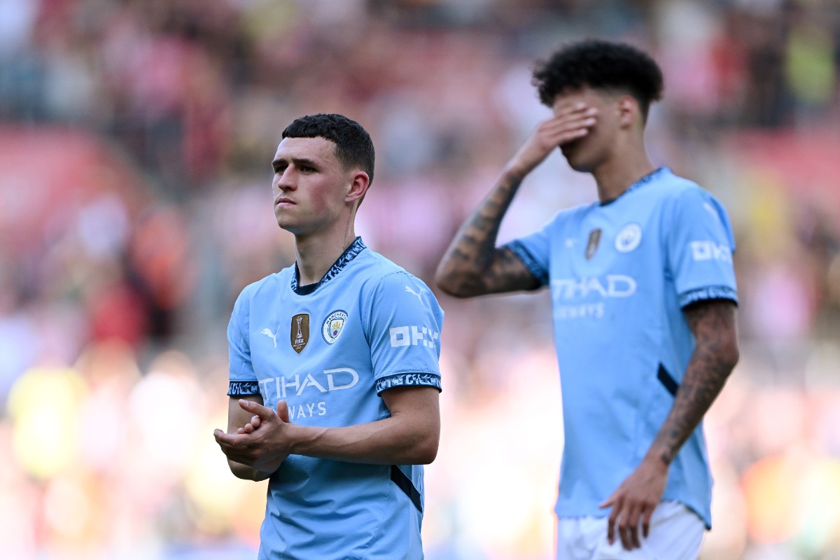 Kevin De Bruyne's teammates must help lift Manchester City.