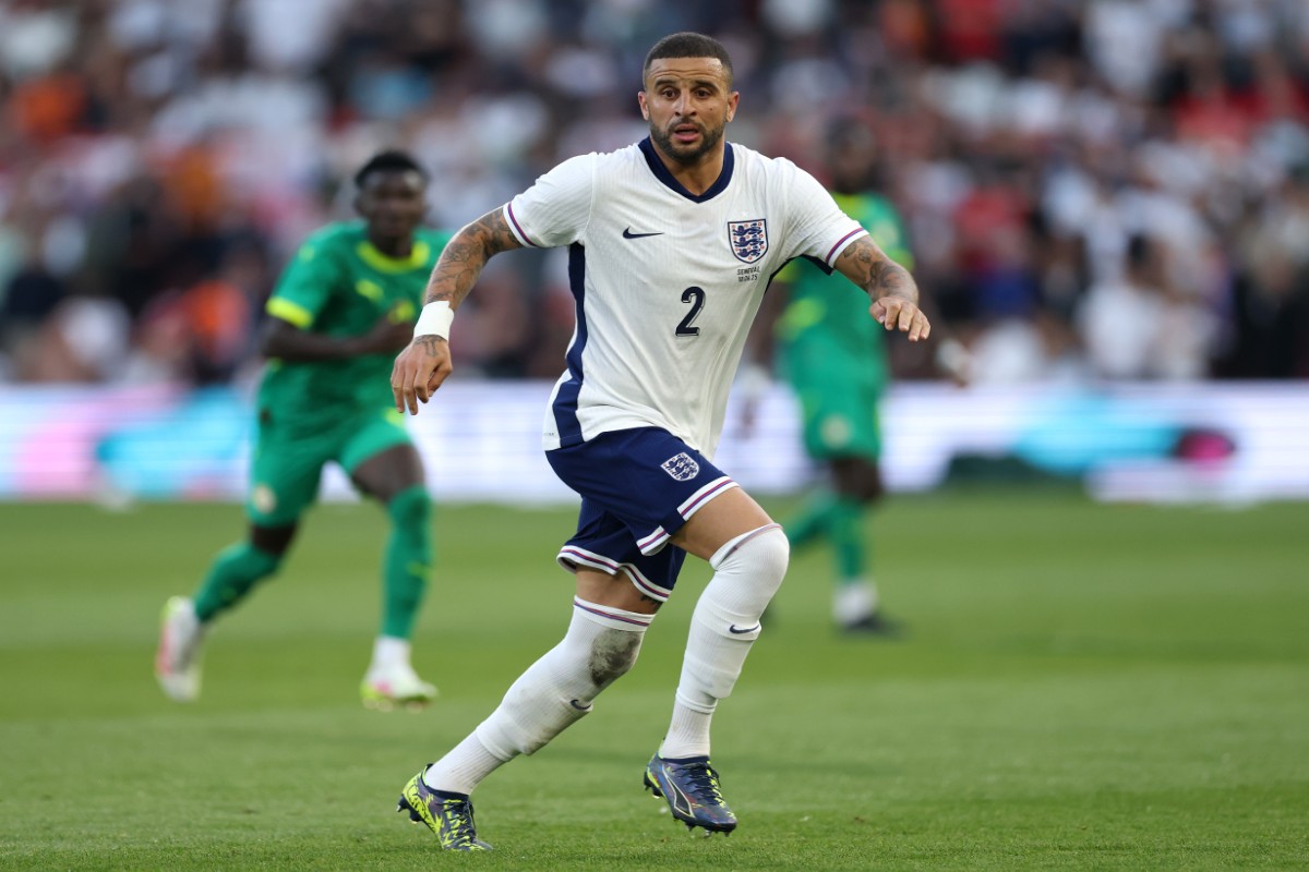 Fenerbahce loom as a potential destination for a discarded Manchester City full-back