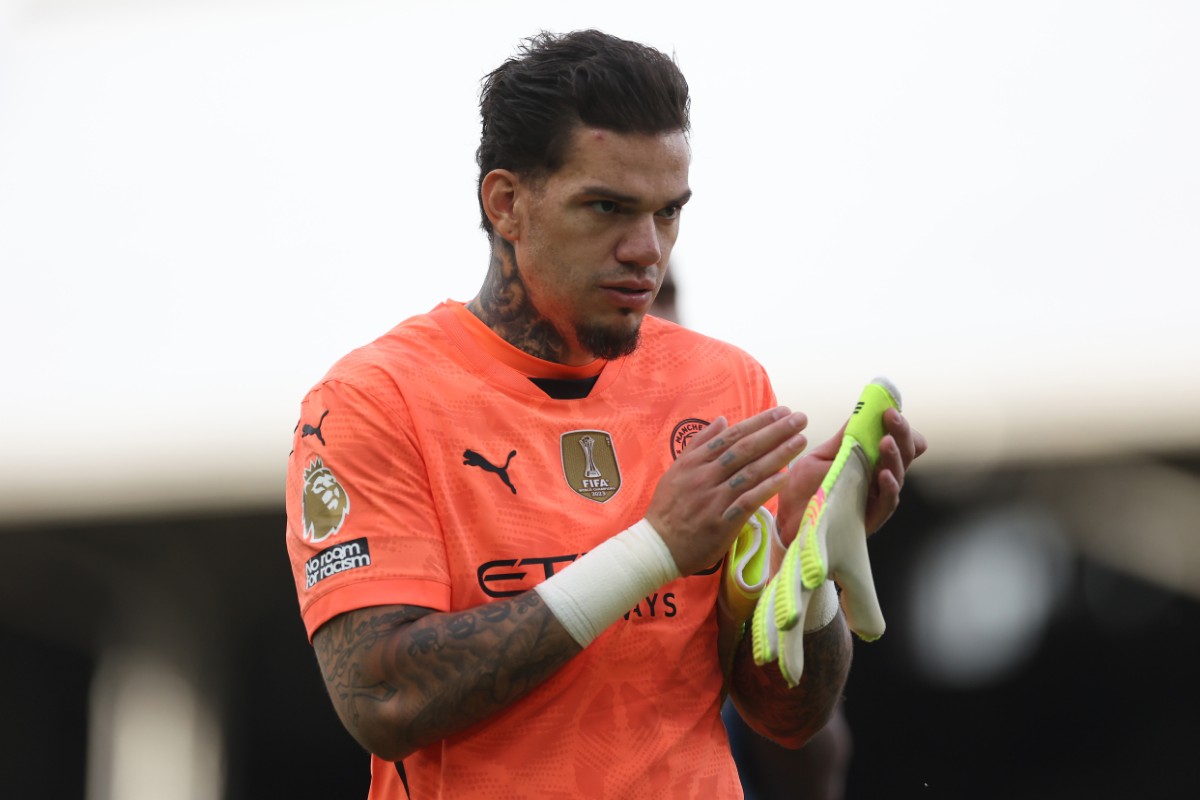 Pep Guardiola has provided clarity on the goalkeeping situation at Manchester City