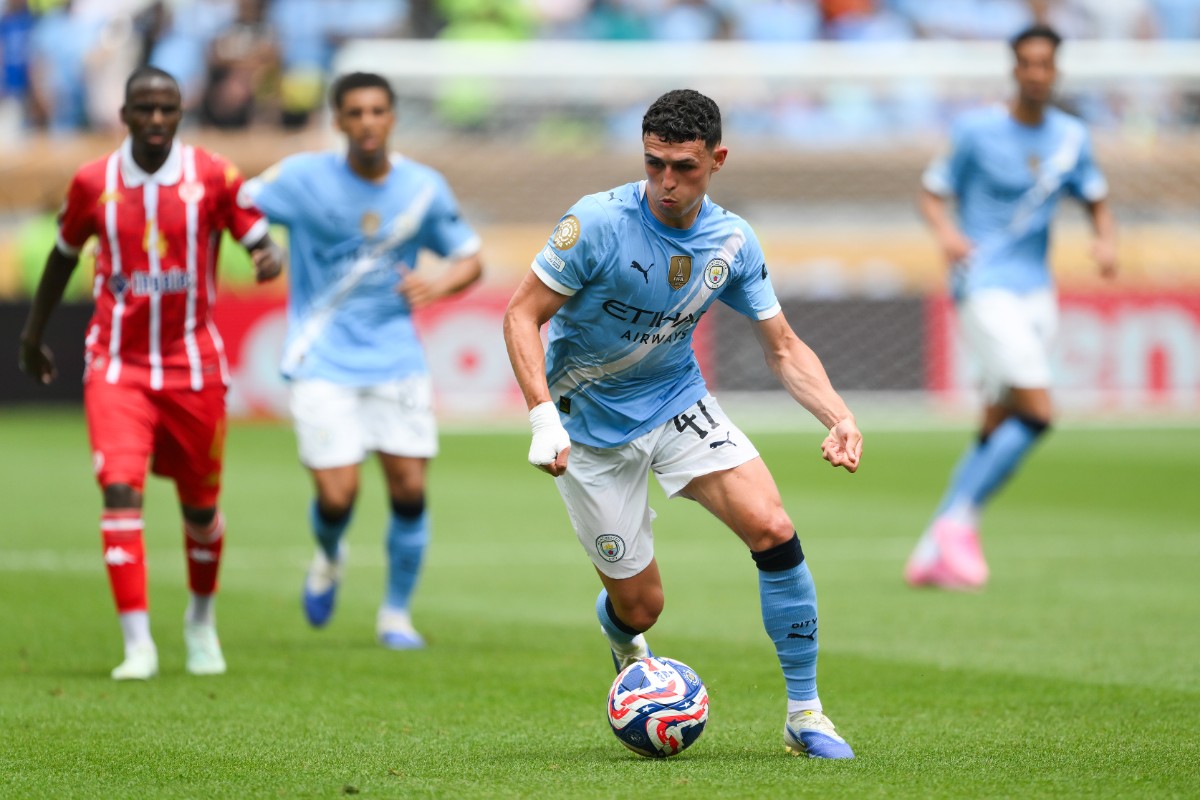 Manchester City eased their way into their Club World Cup campaign against Wydad AC