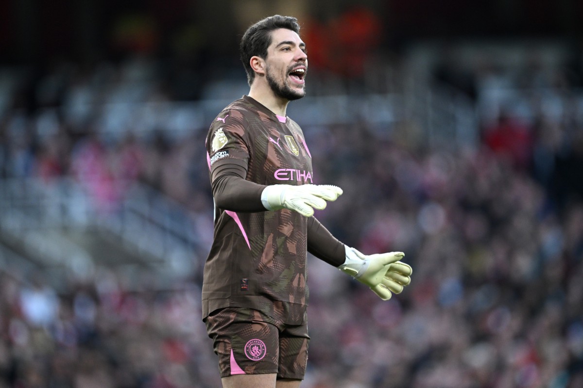 The end of an era in goal for Manchester City may lead to the beginning of another