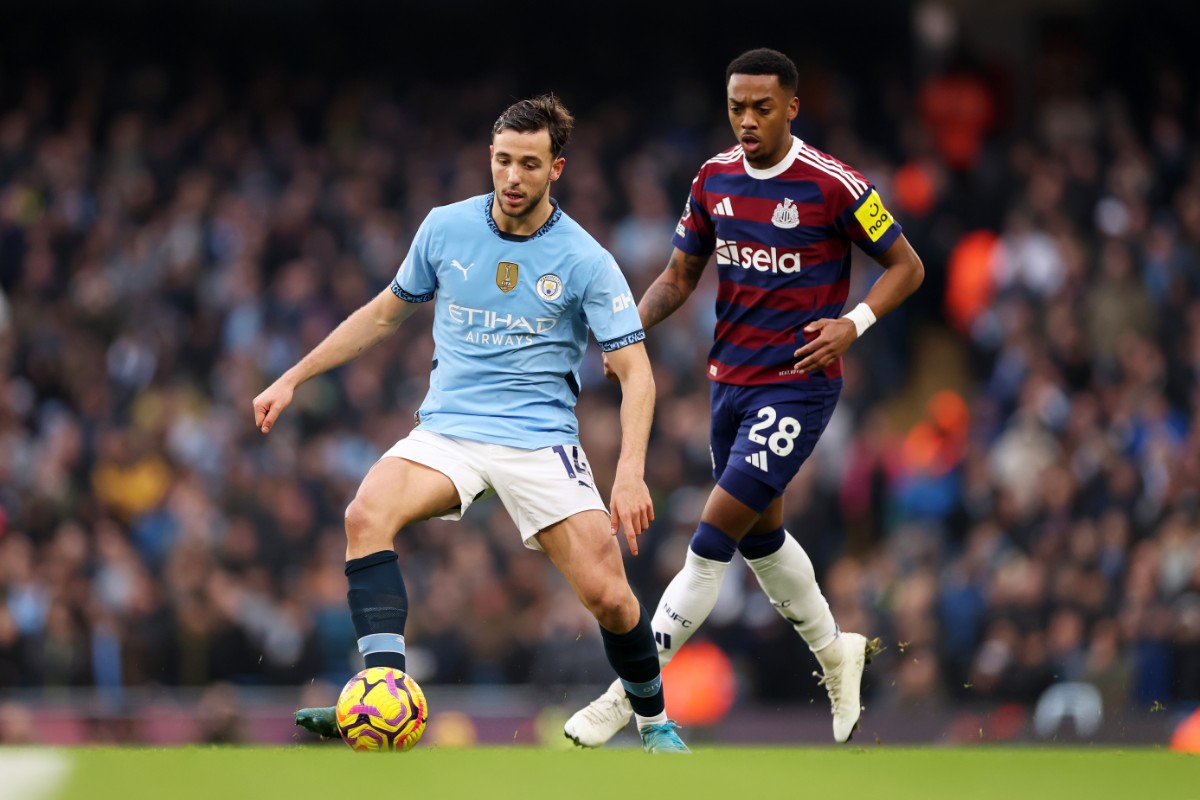 There would be little sense in Manchester City letting a Spanish midfielder depart this summer