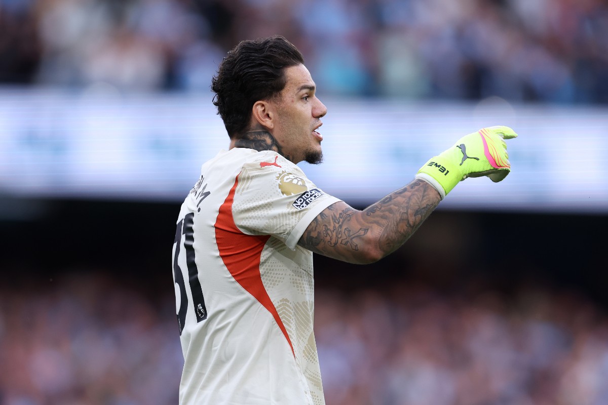 It is up to Galatasaray to meet Manchester City's demands to set off the goalkeeping carousel