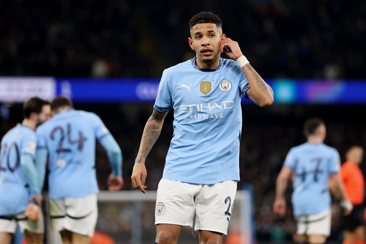 It looks like it could be one Brazilian in and one out at Manchester City