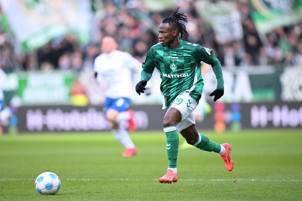 A forgotten right-back at Manchester City has a host of suitors interested in signing him