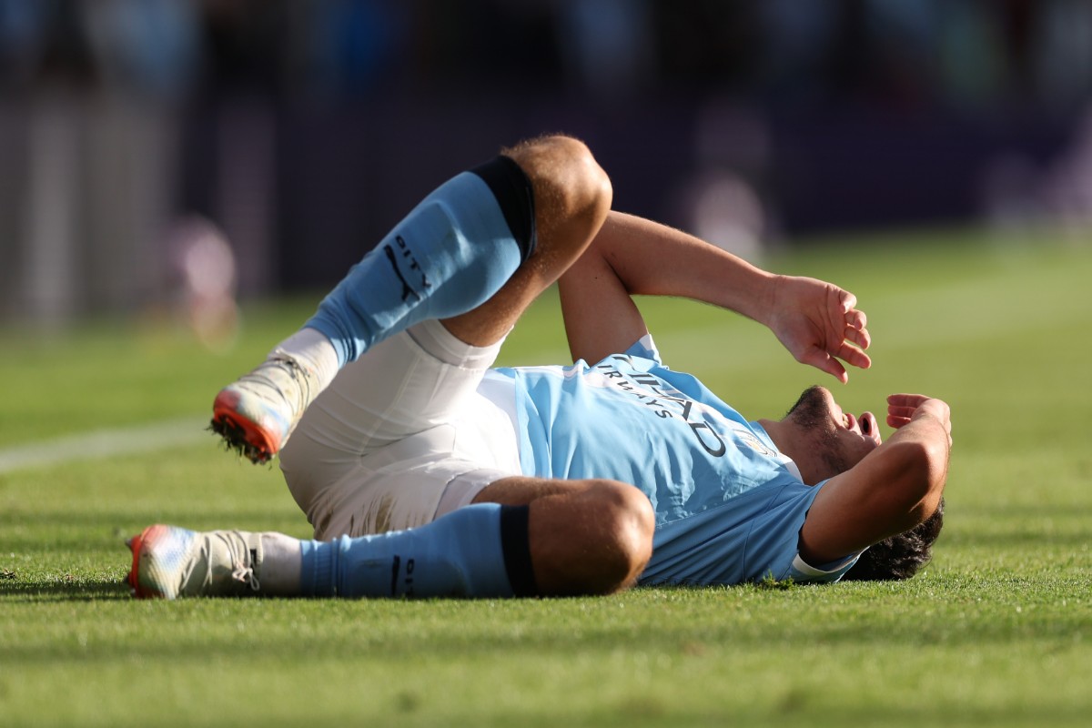 Manchester City will be hoping that their new right-back hasn't sustained a serious injury