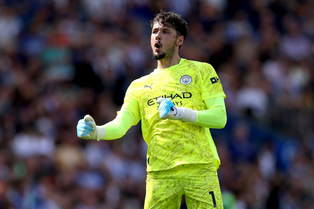 Who starts in goal for Manchester City against Manchester United isn't immediately clear