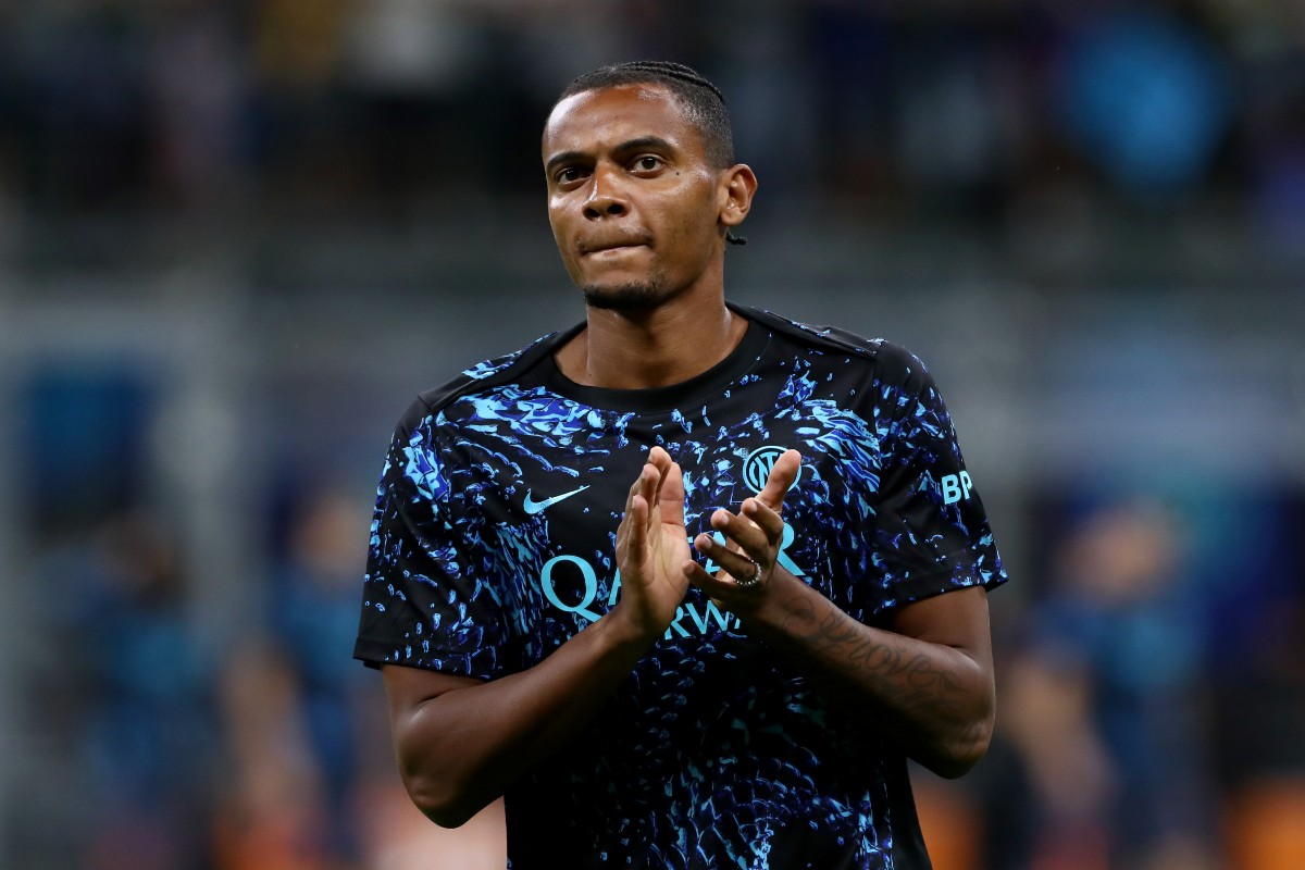 Inter Milan appear to be eager to sign Manuel Akanji on a permanent basis