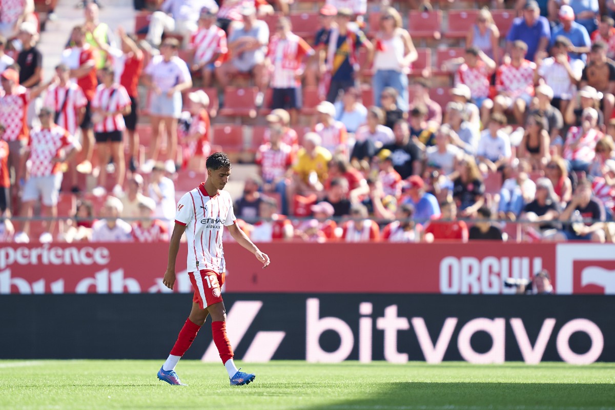 Is a young Manchester City defender on loan at the right club?