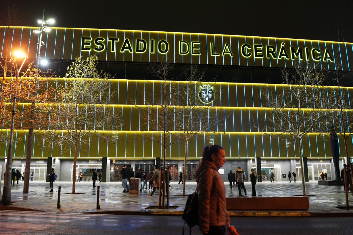 The starting lineups are in ahead of Manchester City's clash with Villarreal
