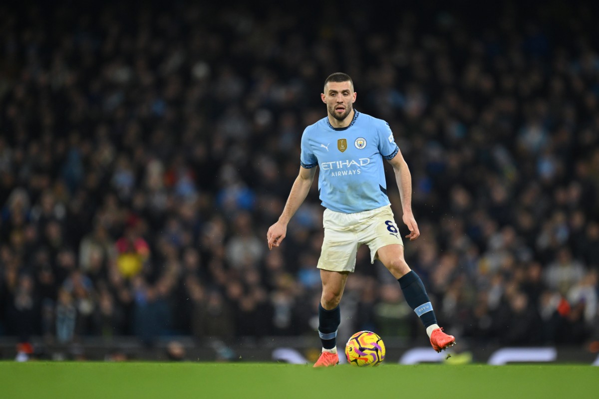 Manchester City will be without a midfielder for a significant period of time