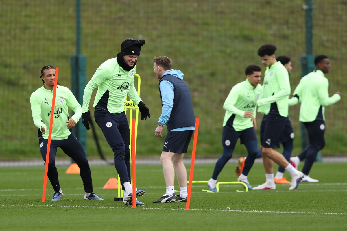 As Real Madrid await Manchester City have named a strong squad for the trip to Spain
