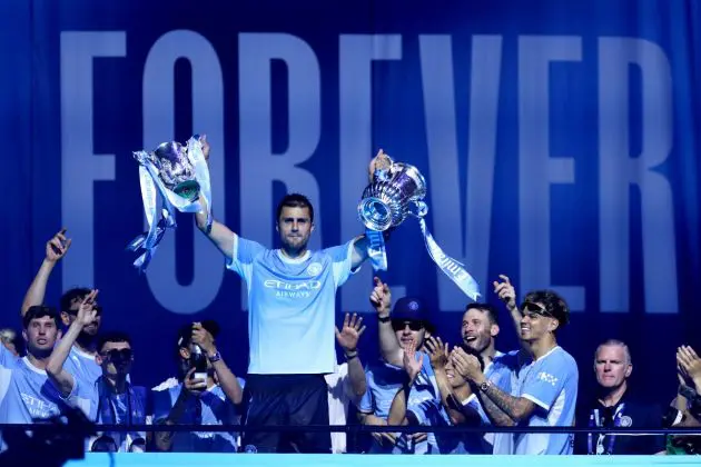 A major decision from a Manchester City midfielder won't arrive until after the World Cup