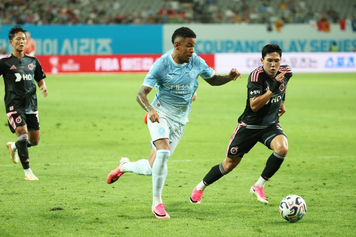 Has the form of a Brazilian winger closed the door on a Manchester City move for a Chelsea winger?