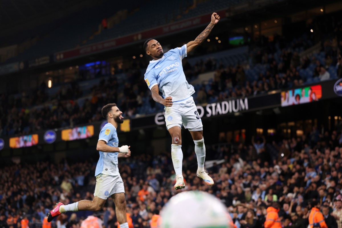 The first glimpse of a Brazilian winger for Manchester City was full of promise