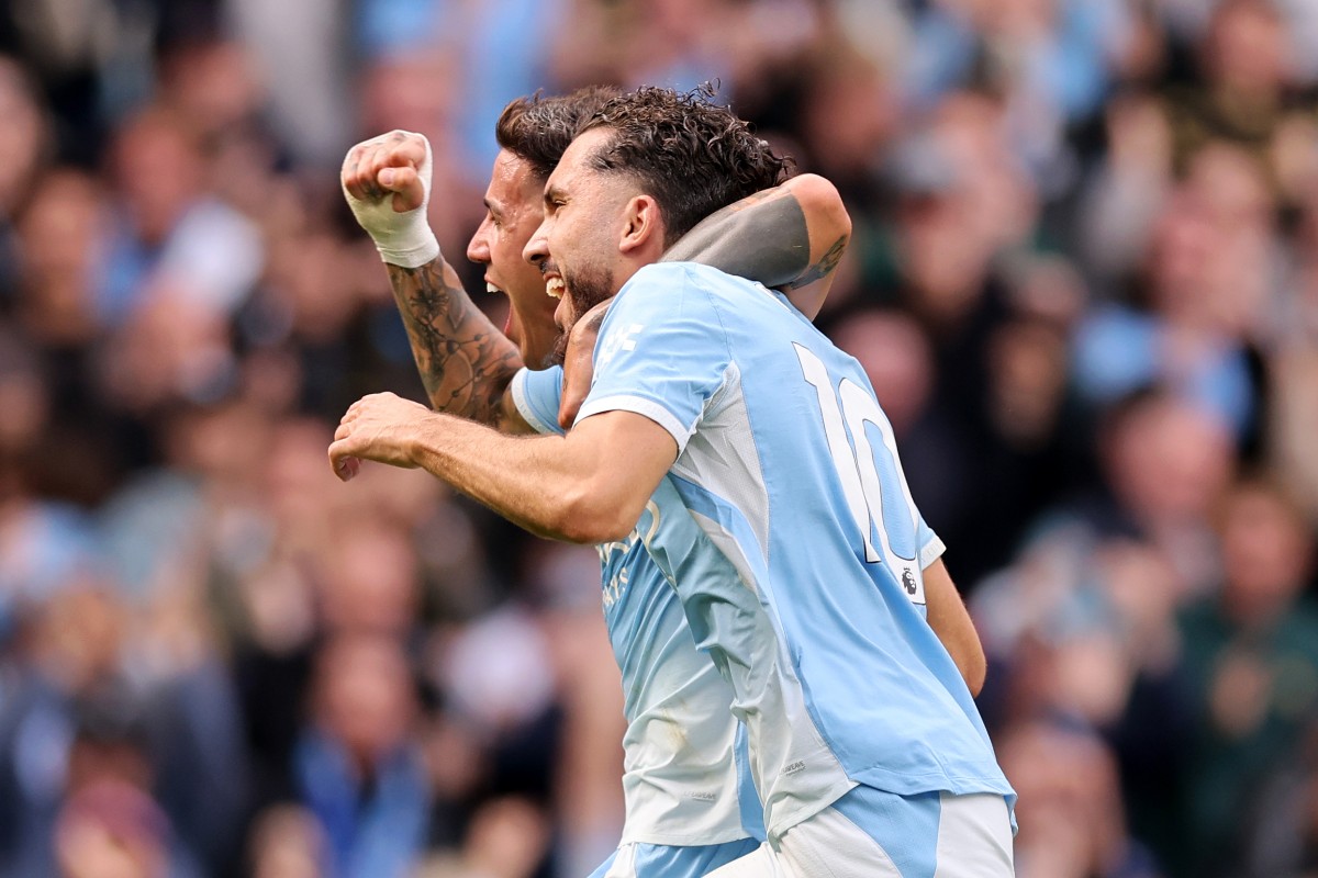 Two pieces of the Manchester City midfield haven't yet come together out of possession